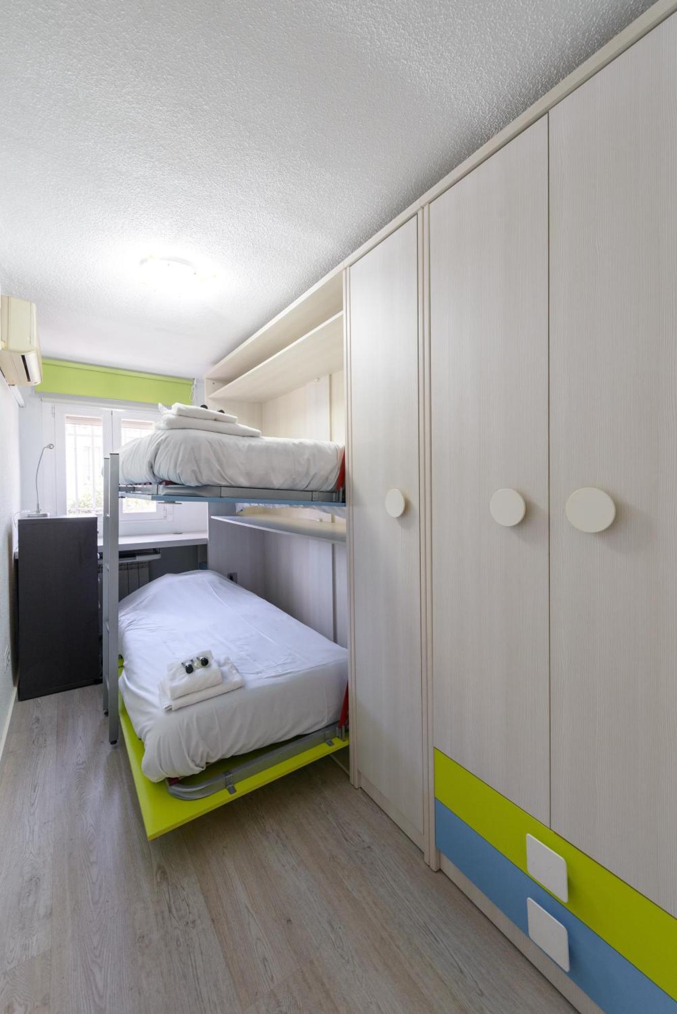 Sabadell Calle, Casa Familiar De 3 Dormitorios Con Terraza Junto Metro Fuencarral Madrid Exterior foto