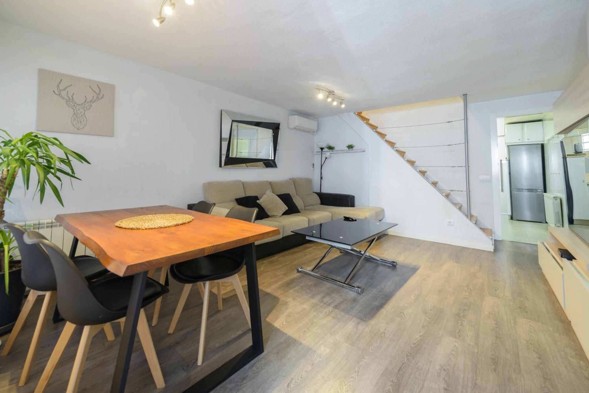 Sabadell Calle, Casa Familiar De 3 Dormitorios Con Terraza Junto Metro Fuencarral Madrid Exterior foto