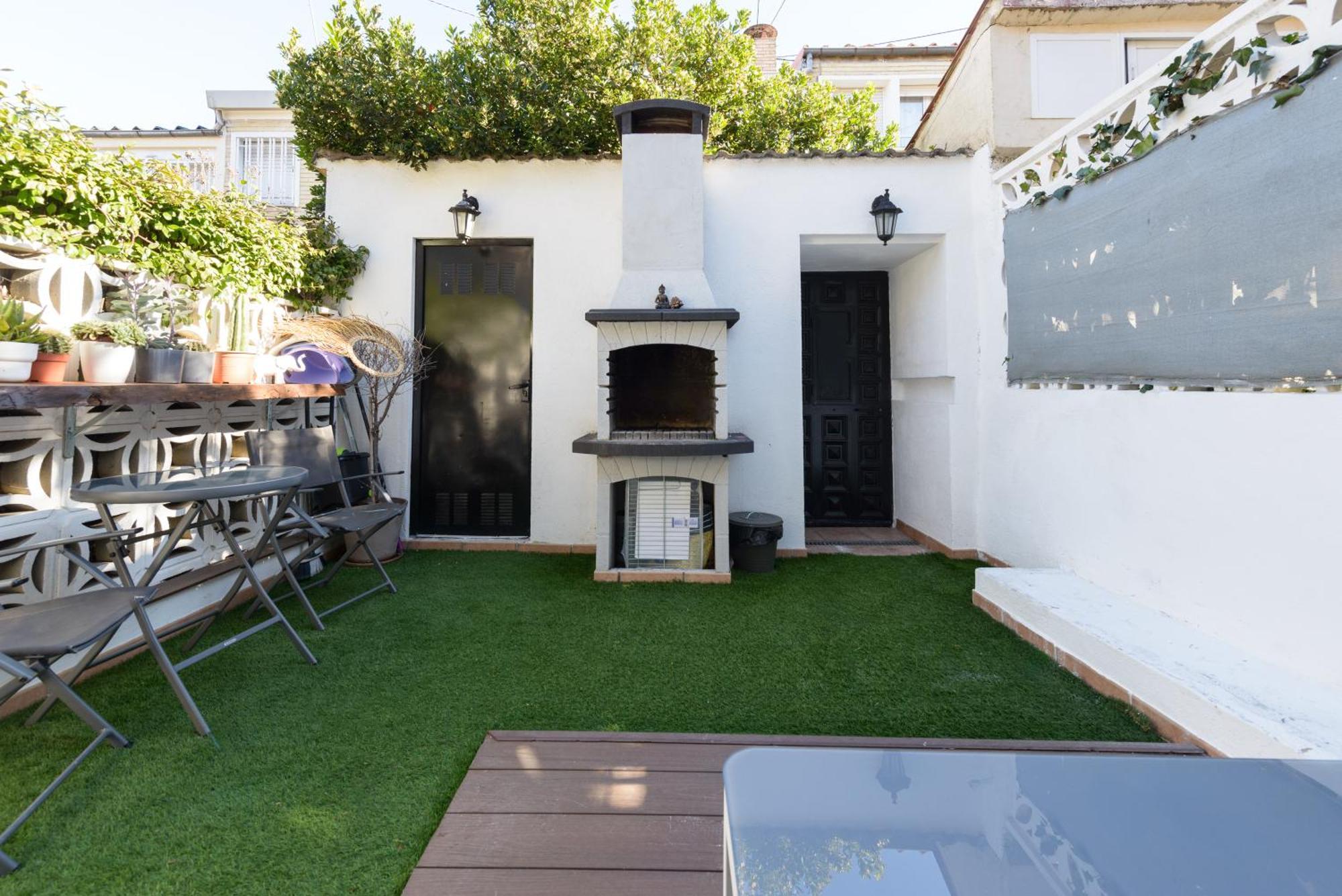 Sabadell Calle, Casa Familiar De 3 Dormitorios Con Terraza Junto Metro Fuencarral Madrid Exterior foto